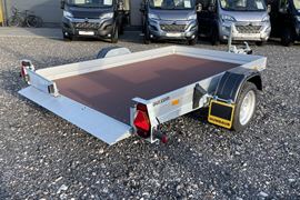 Bild des HUMBAUR Absenkanhänger HKT 132515 S, zul. Gesamtmasse von 1.350 kg